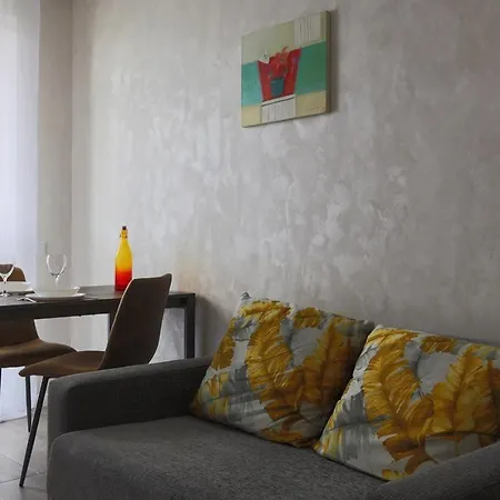 Апартаменты Мстиславца 18 Apartment Minsk