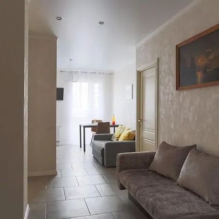 Апартаменты Мстиславца 18 Apartment Minsk