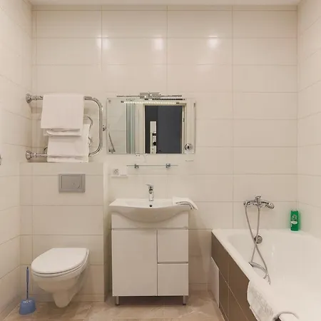Apartment Апартаменты Мстиславца 18 *